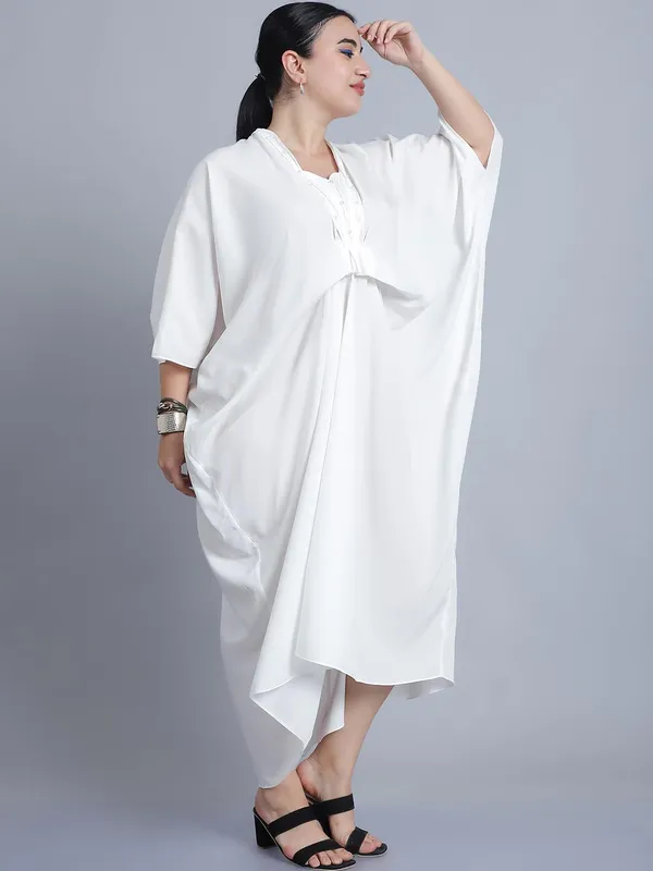 White_Polyester_Solid_Kaftan_For_Women