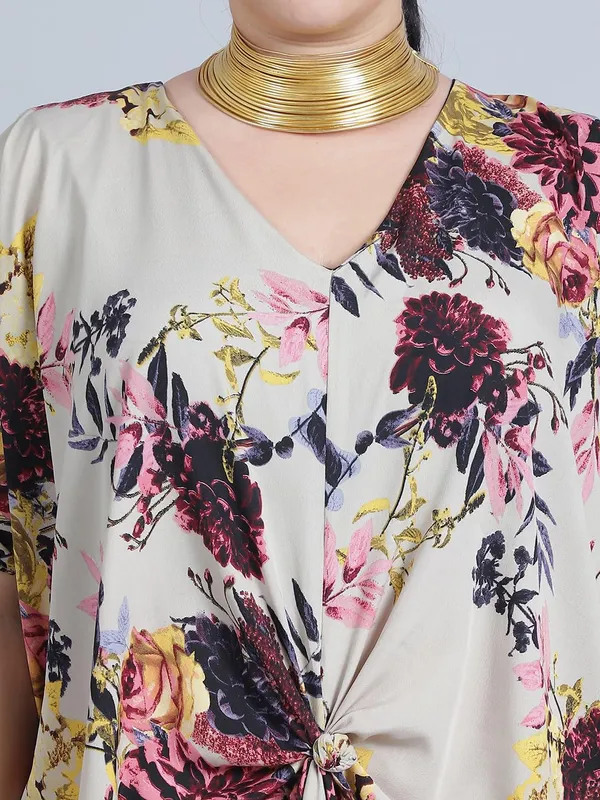 Beige_Polyester_Floral_Kaftan_For_Women
