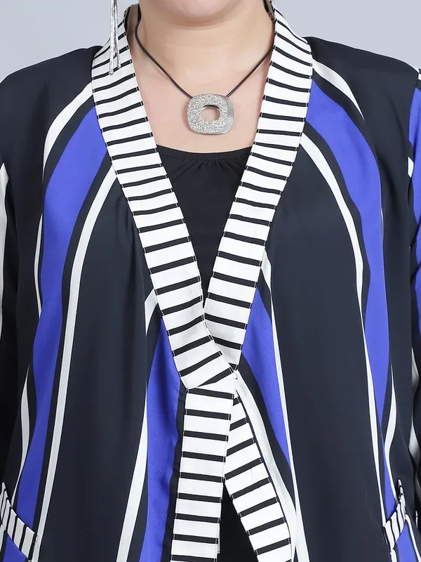 Blue_Polyester_Striped_Clothing_Set_For_Women