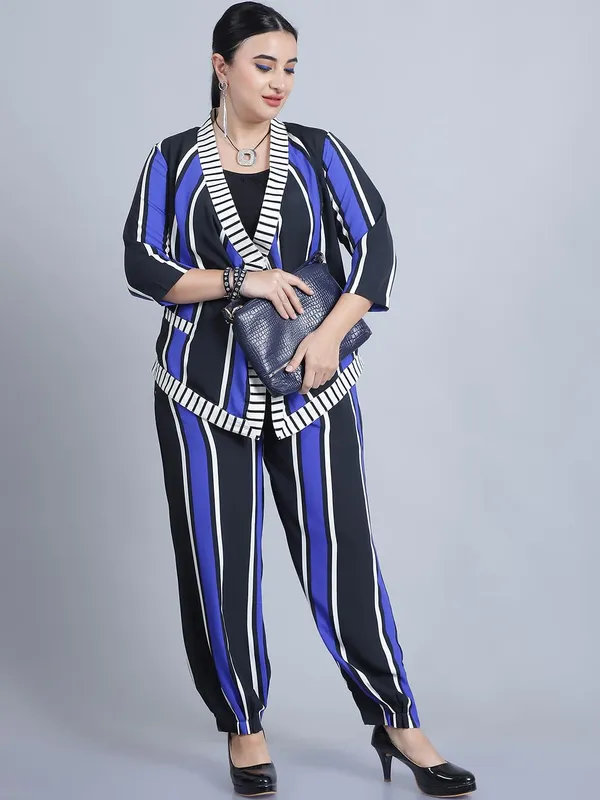 Blue_Polyester_Striped_Clothing_Set_For_Women