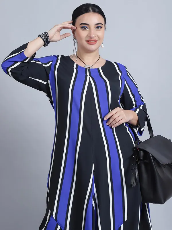 Blue_Polyester_Striped_Clothing_Set_For_Women
