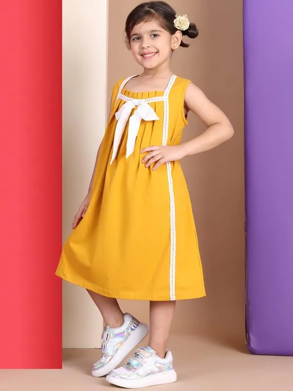 Yellow_Cotton_Blend_Printed_Dress_For_Kids