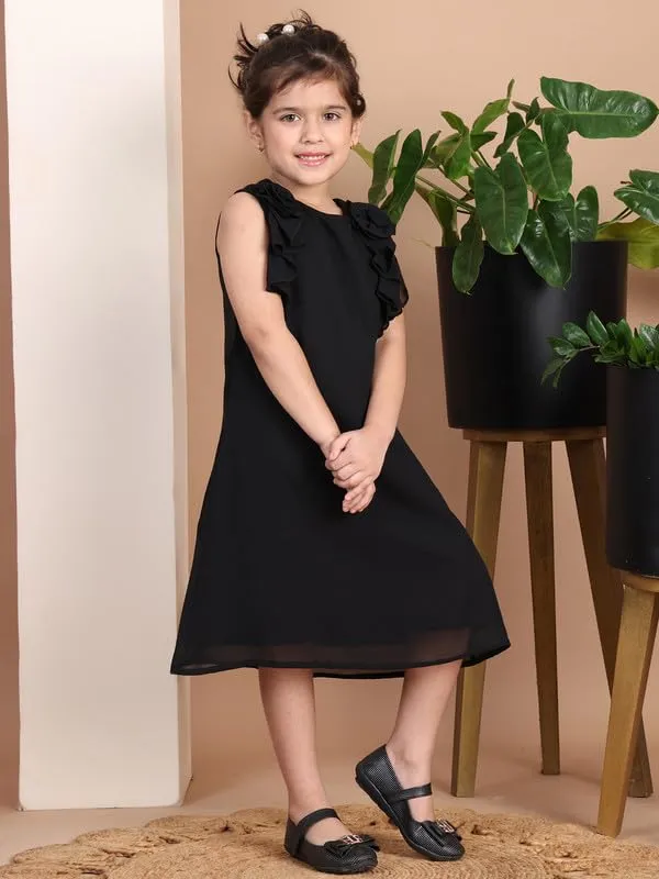 Black_Polyester_Blend_Solid_Dress_For_Kids