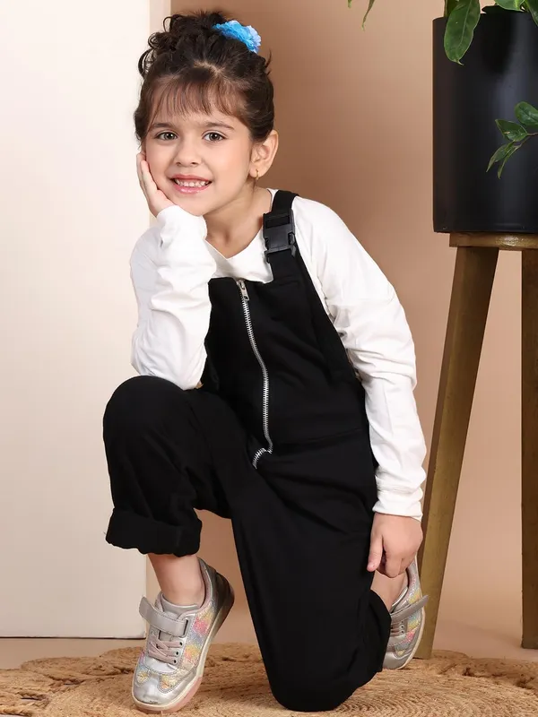 Black_Cotton_Solid_Clothing_Set_For_Kids