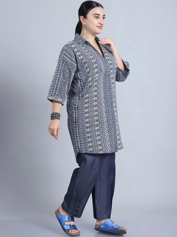 Blue_Polyester_Striped_Top_For_Women