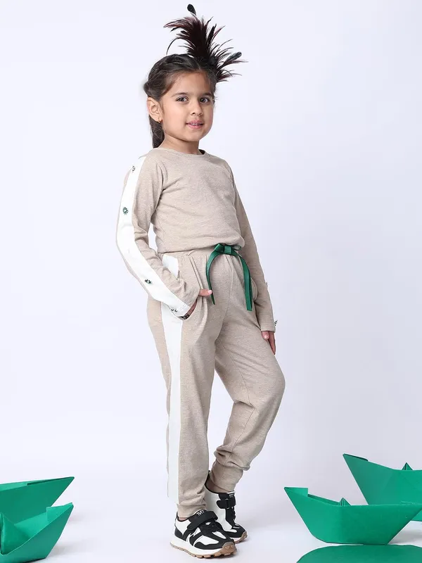 Beige_Melange_Cotton_Blend_Solid_Clothing_Set_For_Kids