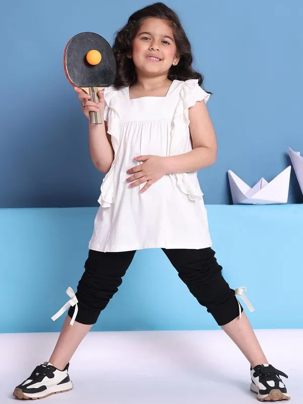 Offwhite_Rayon_Solid_Clothing_Set_For_Kids