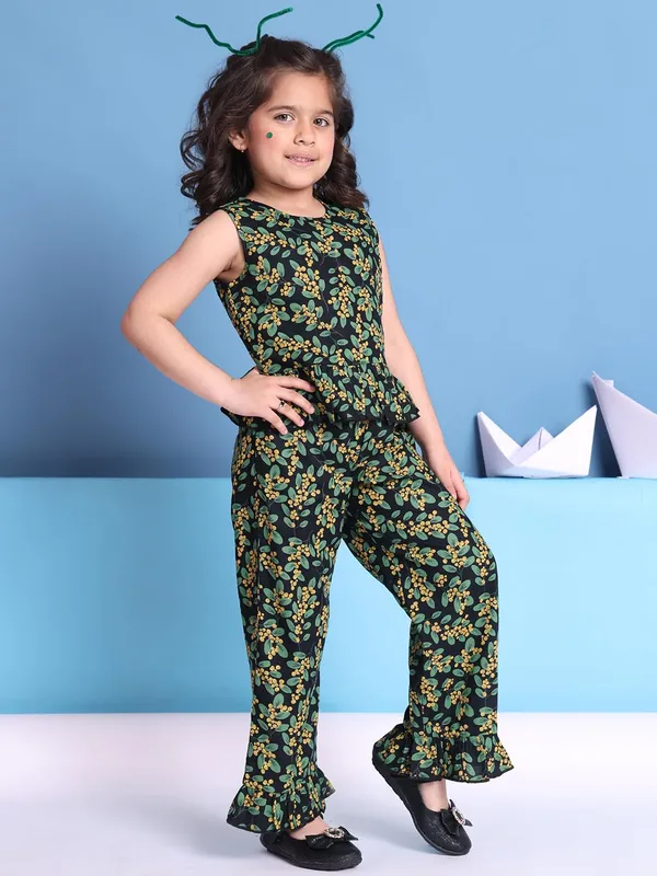Green_Rayon_Floral_Clothing_Set_For_Kids