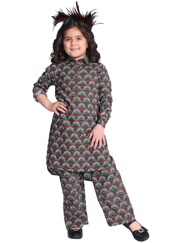 Multicolour_Rayon_Floral_Clothing_Set_For_Kids