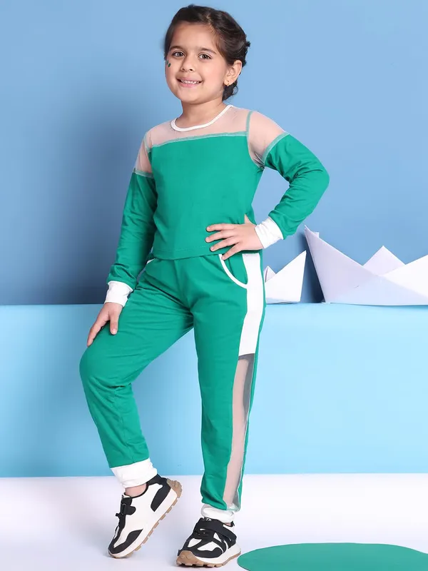 Green_Cotton_Solid_Clothing_Set_For_Kids