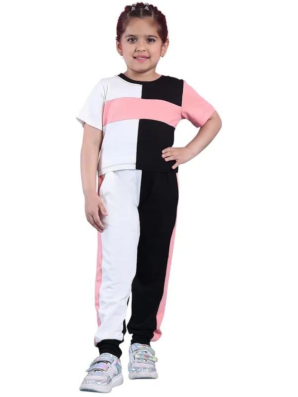 Salmon_Rayon_Solid_Clothing_Set_For_Kids