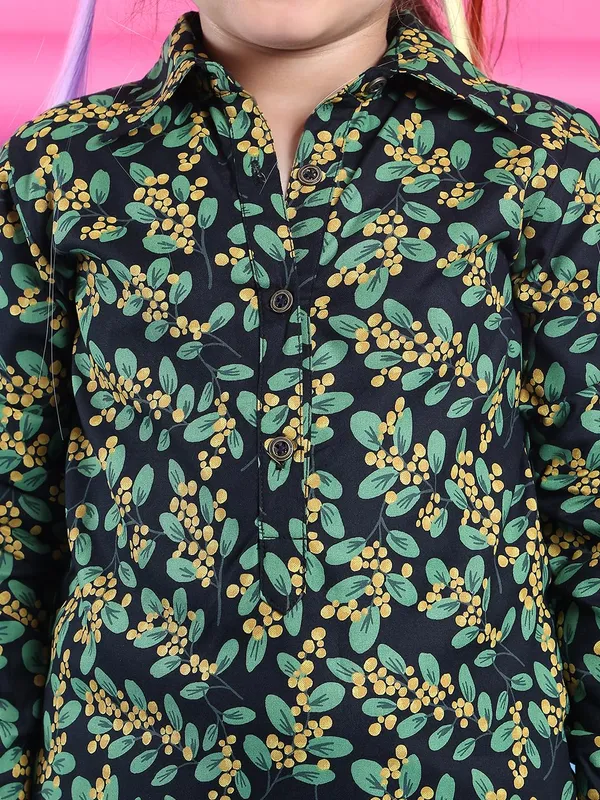 Green_Rayon_Floral_Clothing_Set_For_Kids