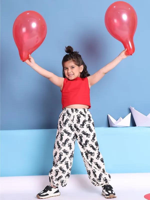 Red_And_White_Rayon_Floral_Clothing_Set_For_Kids