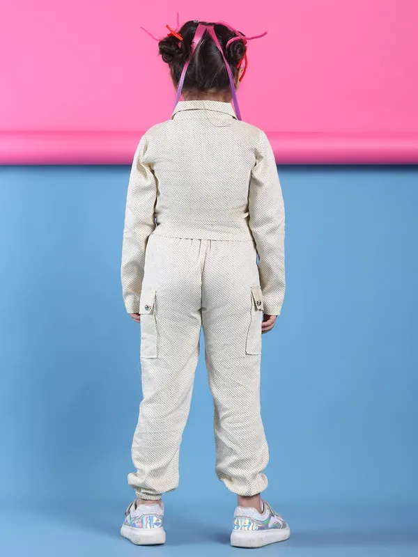 Cream_Cotton_Polka_Dots_Clothing_Set_For_Kids