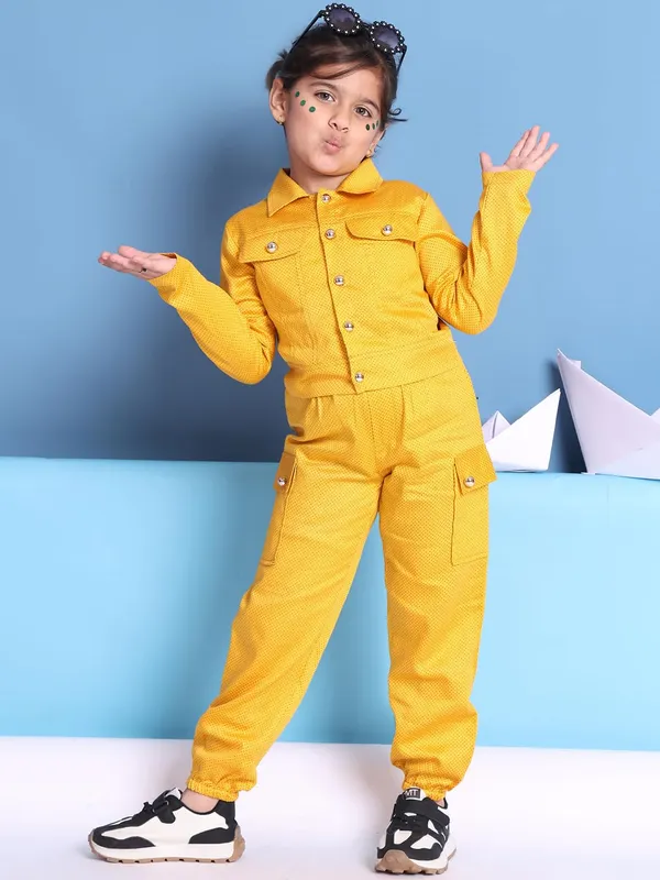 Yellow_Cotton_Polka_Dots_Clothing_Set_For_Kids