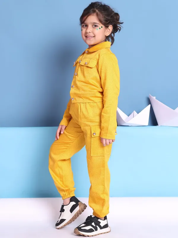 Yellow_Cotton_Polka_Dots_Clothing_Set_For_Kids
