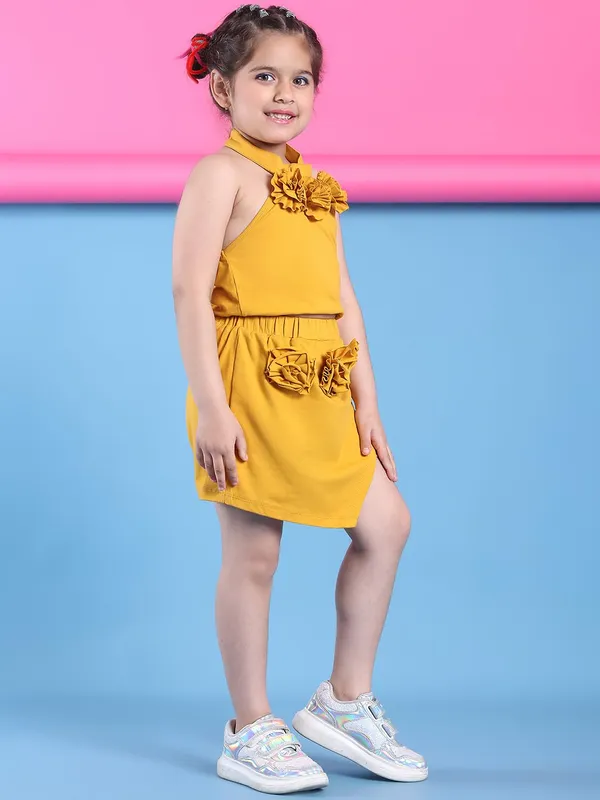 Yellow_Cotton_Solid_Clothing_Set_For_Kids