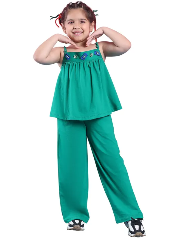 Green_Cotton_Solid_Clothing_Set_For_Kids