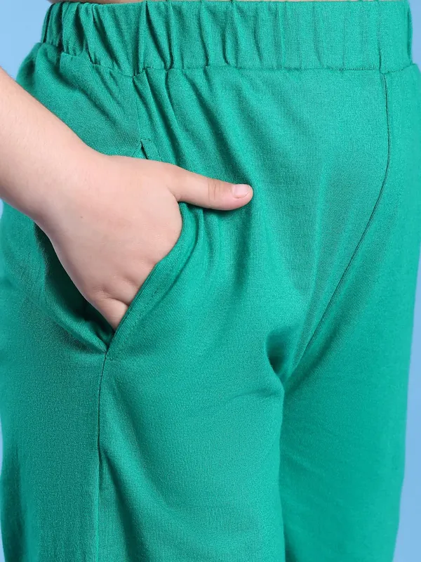 Green_Cotton_Solid_Clothing_Set_For_Kids