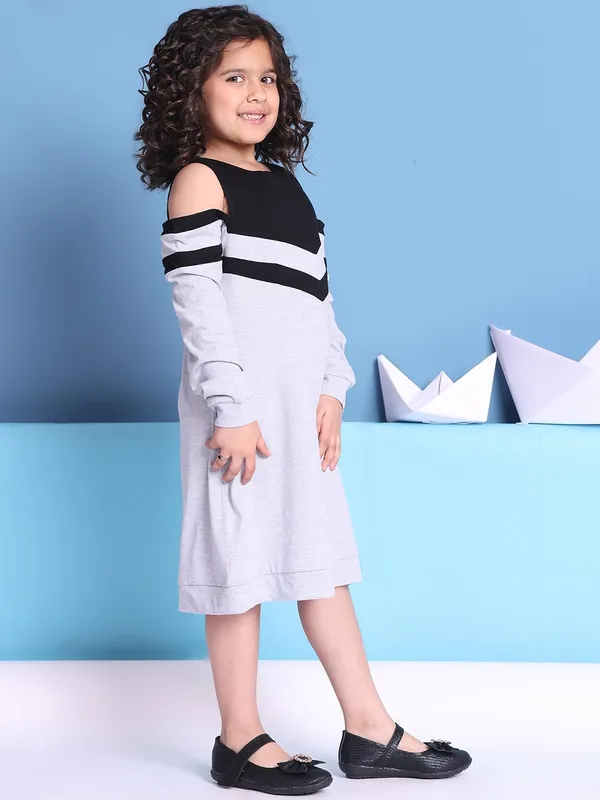 Skyblue_Cotton_Block_Print_Dress_For_Kids