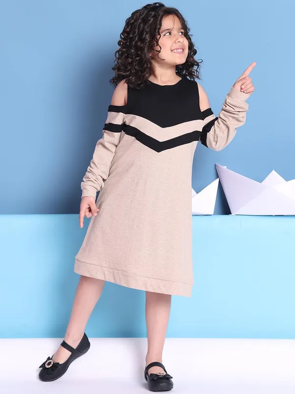 Beige_Cotton_Block_Print_Dress_For_Kids