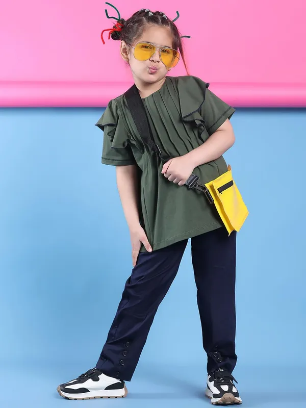 Olive_Cotton_Solid_Top_For_Kids