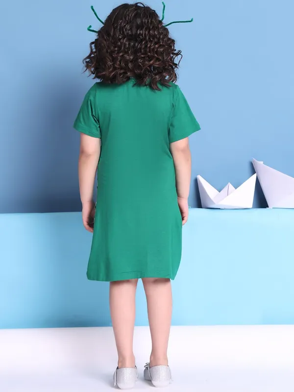 Green_Rayon_Solid_Dress_For_Kids