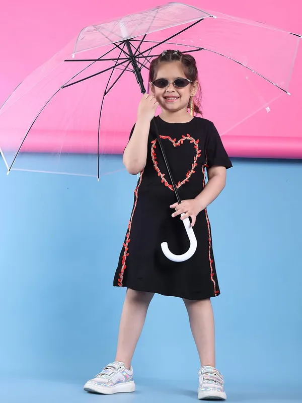 Black_Rayon_Solid_Dress_For_Kids