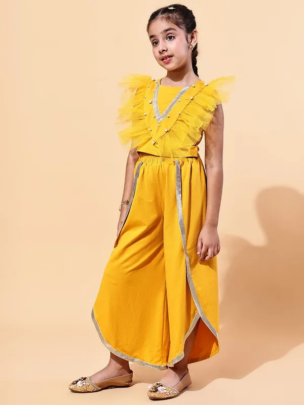 Yellow_Cotton_Blend_Solid_Clothing_Set_For_Kids