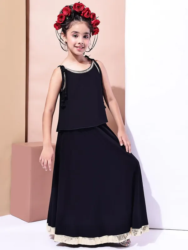 Black_Rayon_Solid_Clothing_Set_For_Kids