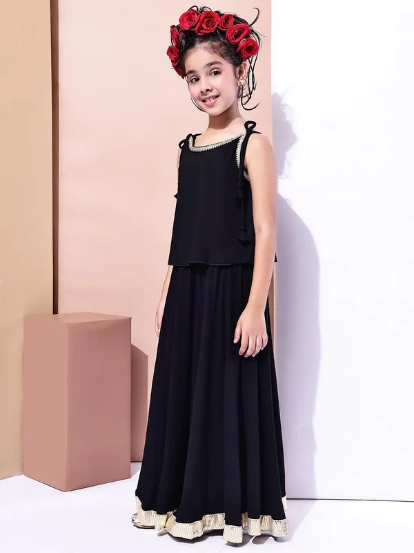 Black_Rayon_Solid_Clothing_Set_For_Kids