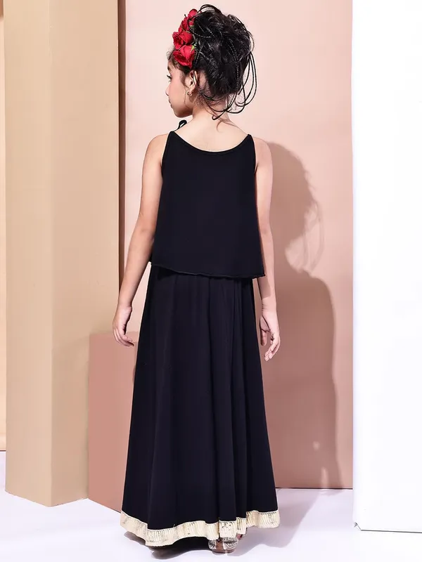 Black_Rayon_Solid_Clothing_Set_For_Kids