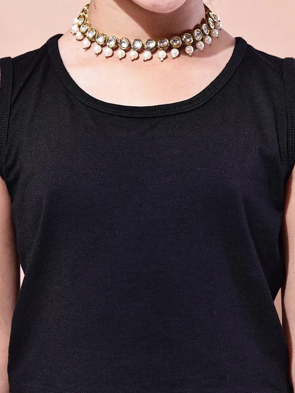 Black_Polyester_Solid_Clothing_Set_For_Kids