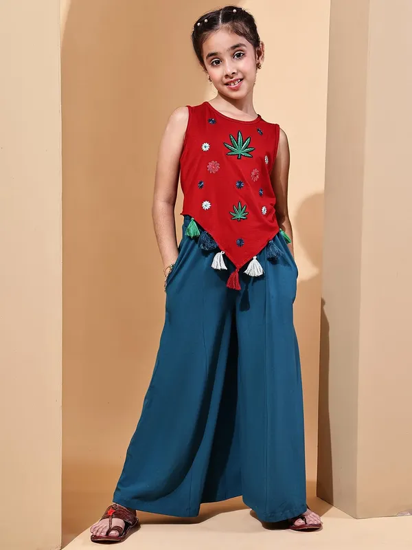 Red_And_Teal_Cotton_Blend_Solid_Clothing_Set_For_Kids