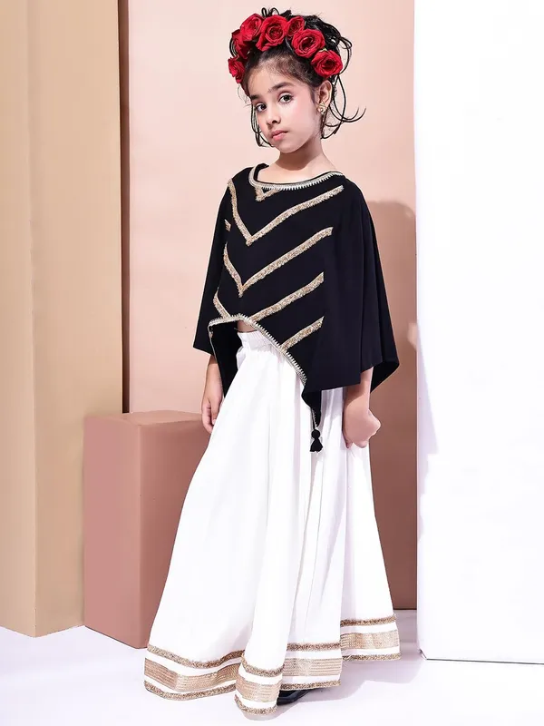Black_Cotton_Blend_Solid_Clothing_Set_For_Kids