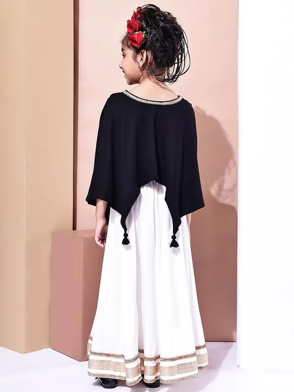 Black_Cotton_Blend_Solid_Clothing_Set_For_Kids