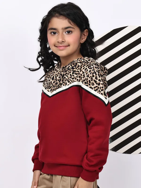 Red_Fleece_Solid_Sweatshirt_For_Kids