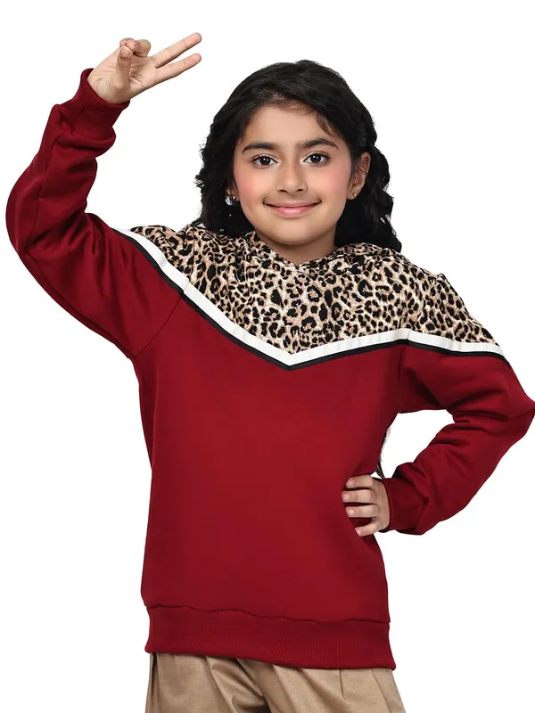Red_Fleece_Solid_Sweatshirt_For_Kids