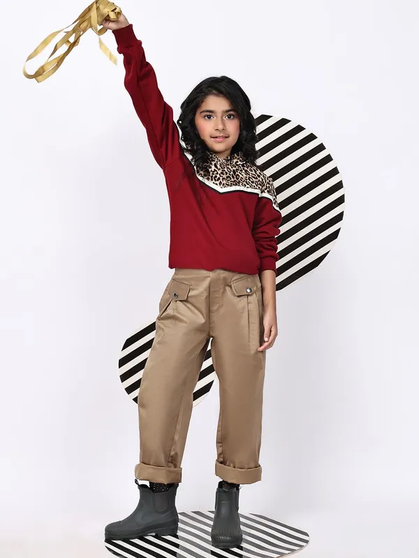 Red_Fleece_Solid_Sweatshirt_For_Kids