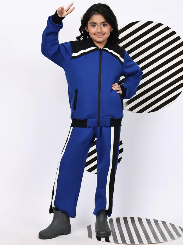 Blue_Cotton_Blend_Solid_Clothing_Set_For_Kids