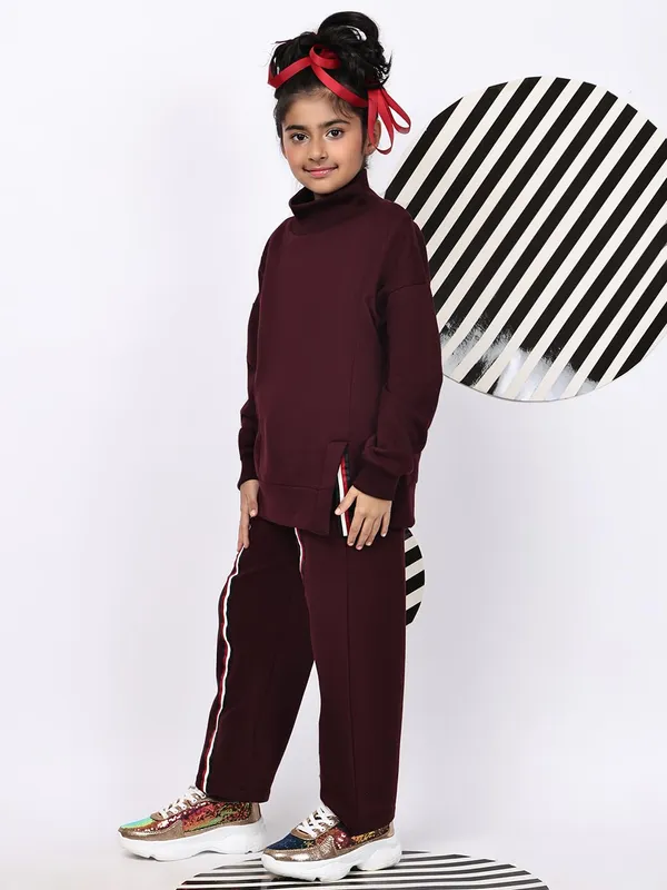 Wine_Cotton_Blend_Solid_Clothing_Set_For_Kids