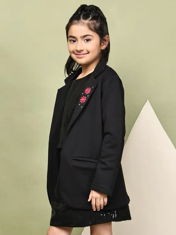 Black_Fleece_Solid_Jacket_For_Kids