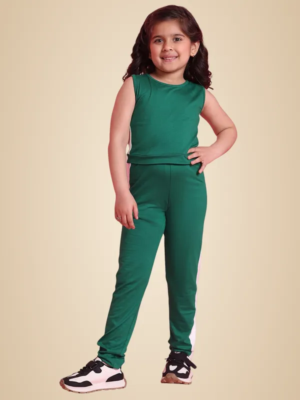 Green_Rayon_Solid_Clothing_Set_For_Kids