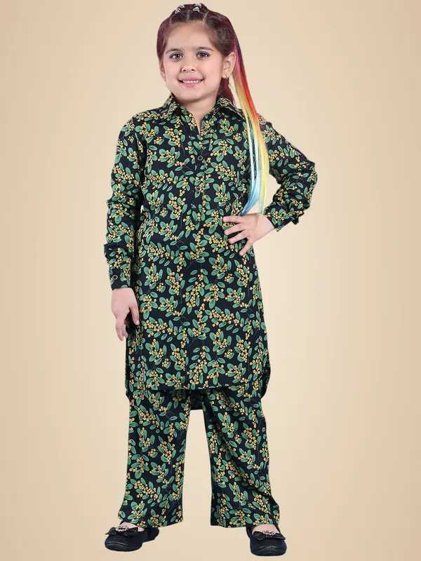 Green_Rayon_Floral_Clothing_Set_For_Kids