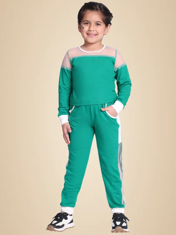 Green_Cotton_Solid_Clothing_Set_For_Kids