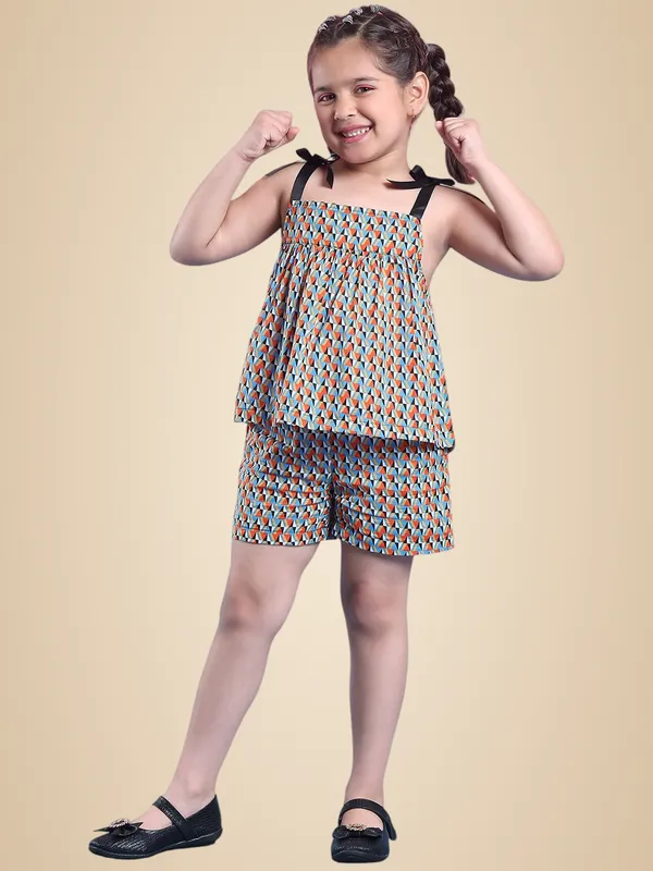 Multicolour_Cotton_Geometric_Clothing_Set_For_Kids