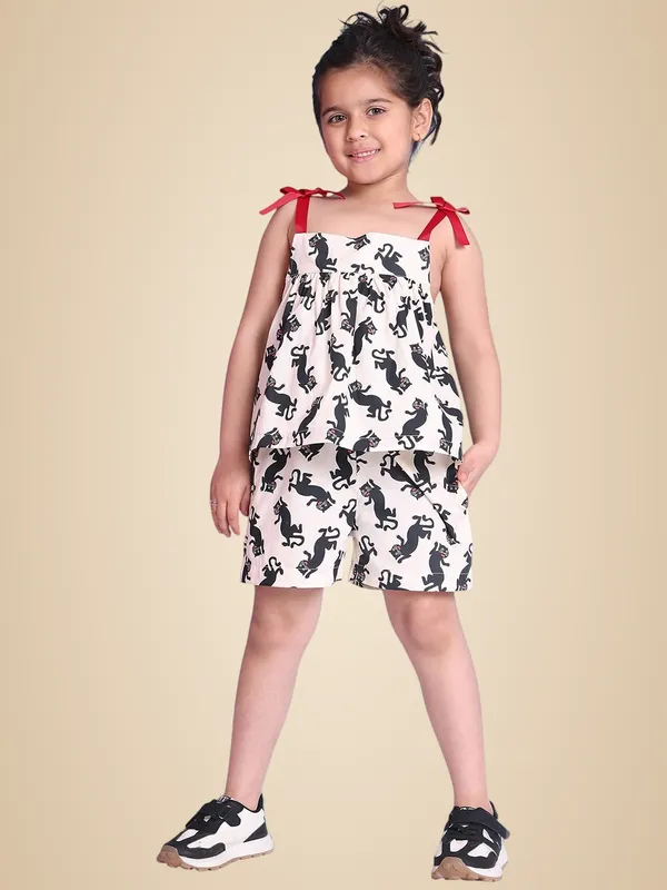White_Cotton_Animal_Print_Clothing_Set_For_Kids