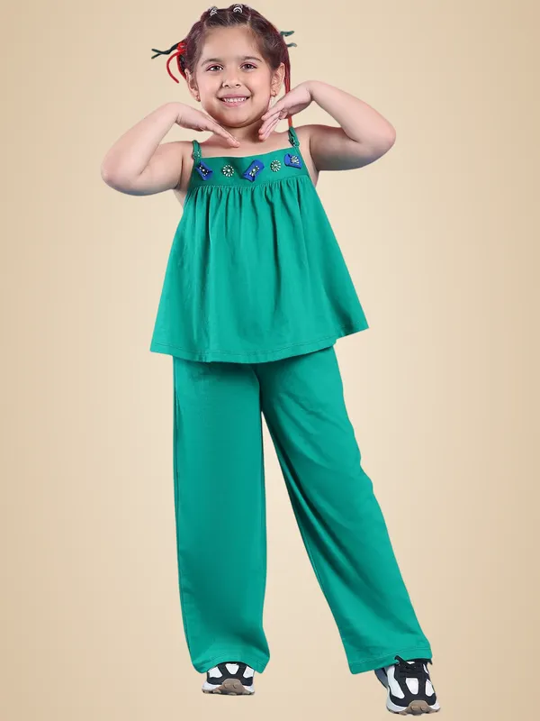 Green_Cotton_Solid_Clothing_Set_For_Kids