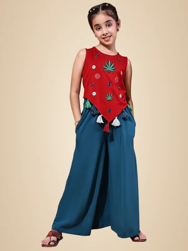 Red_And_Teal_Cotton_Blend_Solid_Clothing_Set_For_Kids