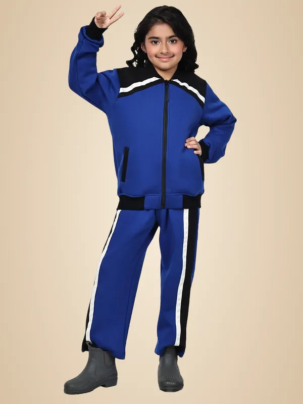 Blue_Cotton_Blend_Solid_Clothing_Set_For_Kids